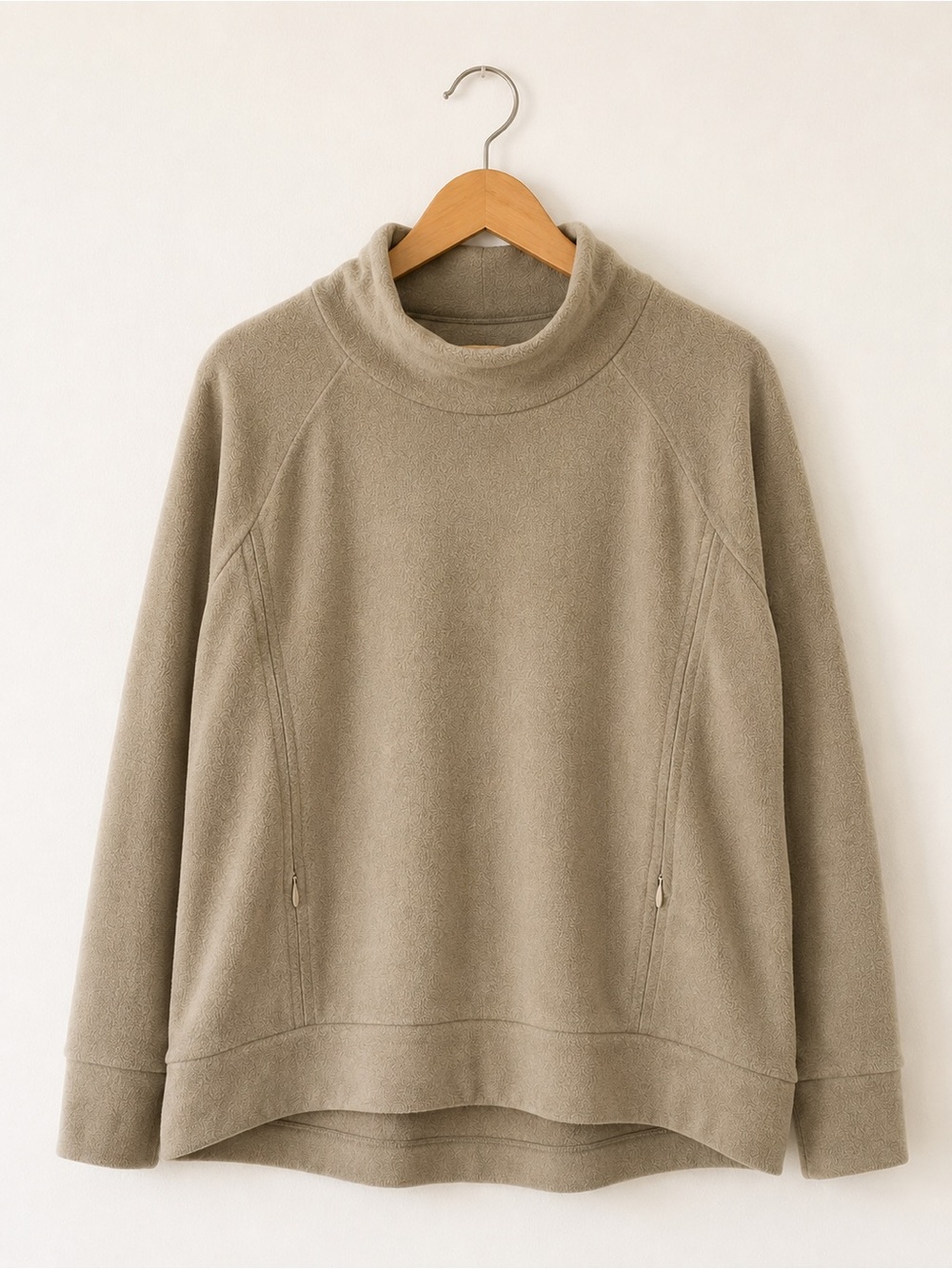 Gap Maternity Fleece Pullover Large Beige Cowl Neck Quarter Zip Cozy Sweatshirt